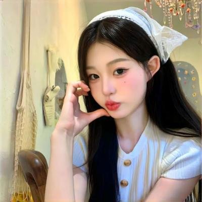 新版：我爸资助的贫困生都是大佬